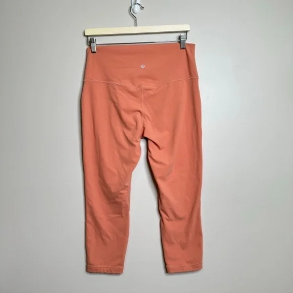 Lululemon Align High-Rise Crop - Picture 4 of 9